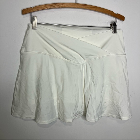 Offline by Aerie white Real Me crossover tennis skort size XL new with tags - Picture 7 of 15